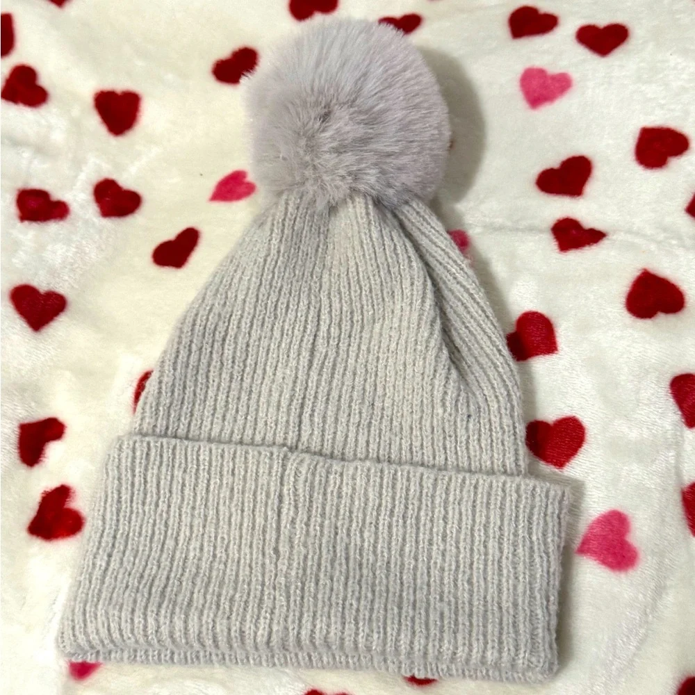 Lauren Conrad beanie sock cap! Gray with pompom on top! New without tags!